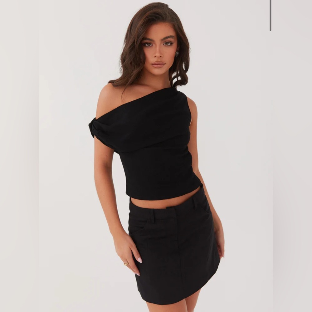 Peppermayo Marissa linen one shoulder top NWOT